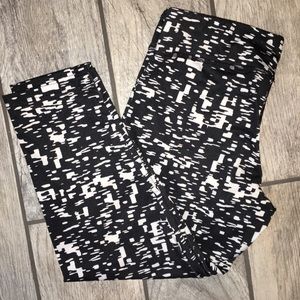 Adidas Climalite Yoga Pants Sz. M Black White